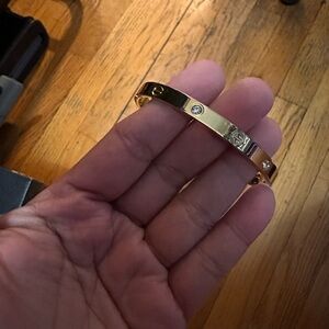 Love Bangle click lock